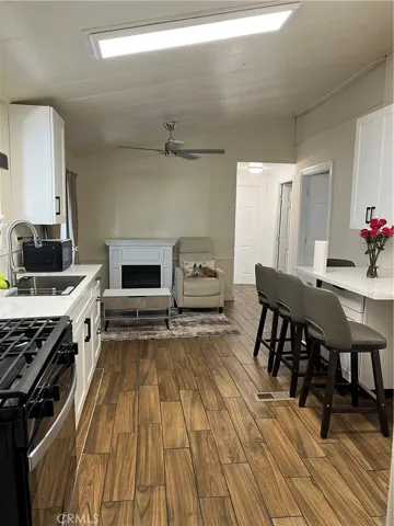 Spacious Kitchen