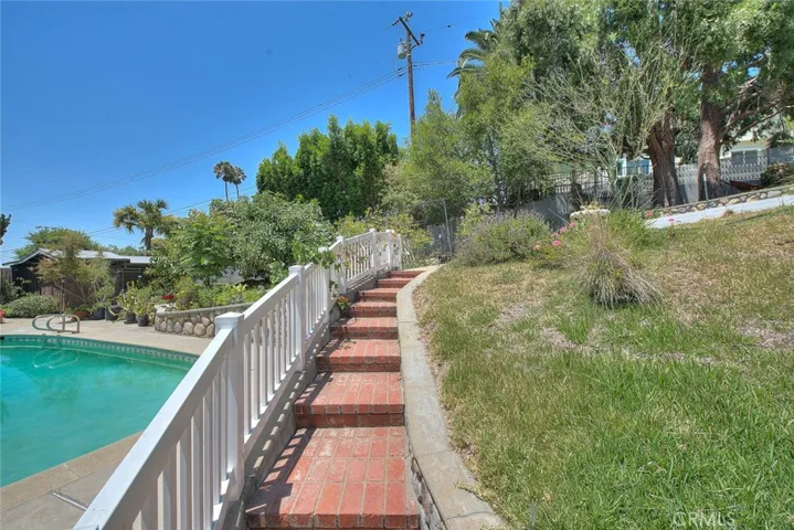 615 Mount Olive Dr, Bradbury, California 91008