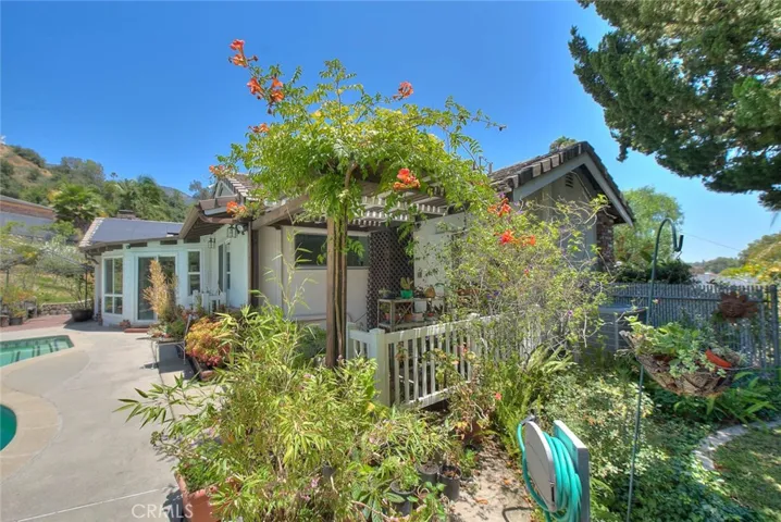 615 Mount Olive Dr, Bradbury, California 91008