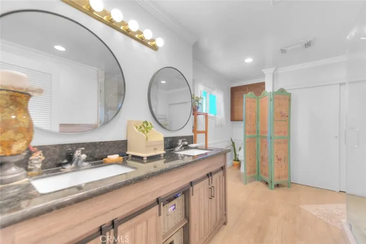 615 Mount Olive Dr, Bradbury, California 91008