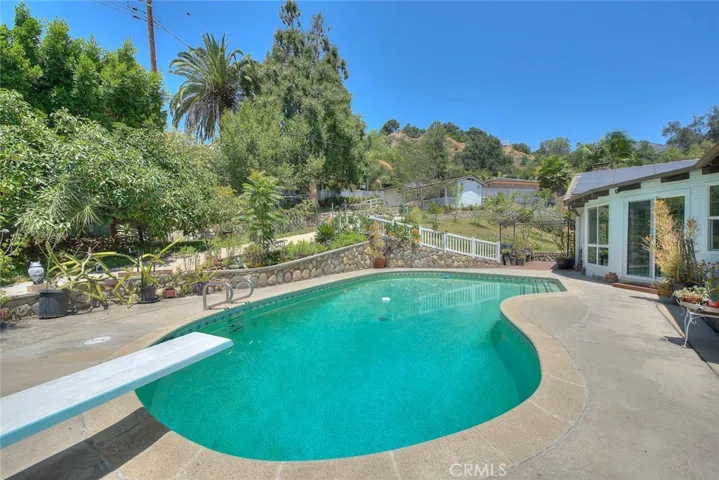 615 Mount Olive Dr, Bradbury, California 91008