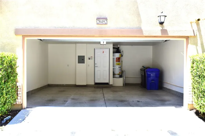 28492 Herrera Street, Valencia, California 91354