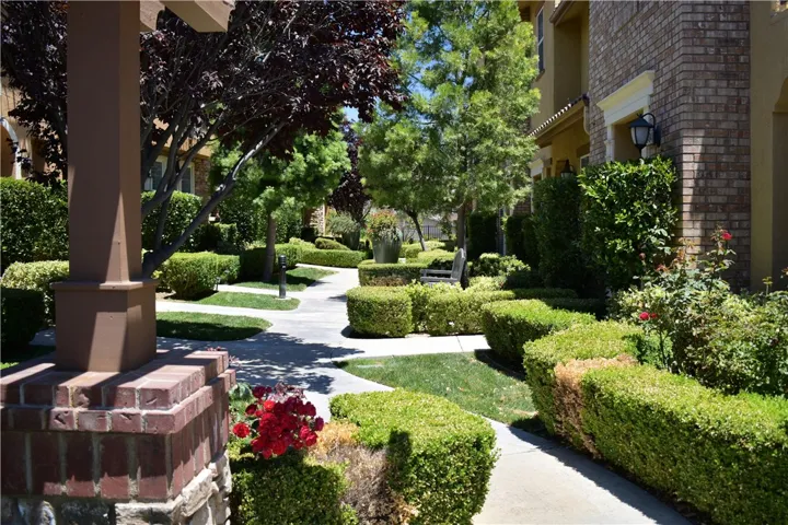 28492 Herrera Street, Valencia, California 91354