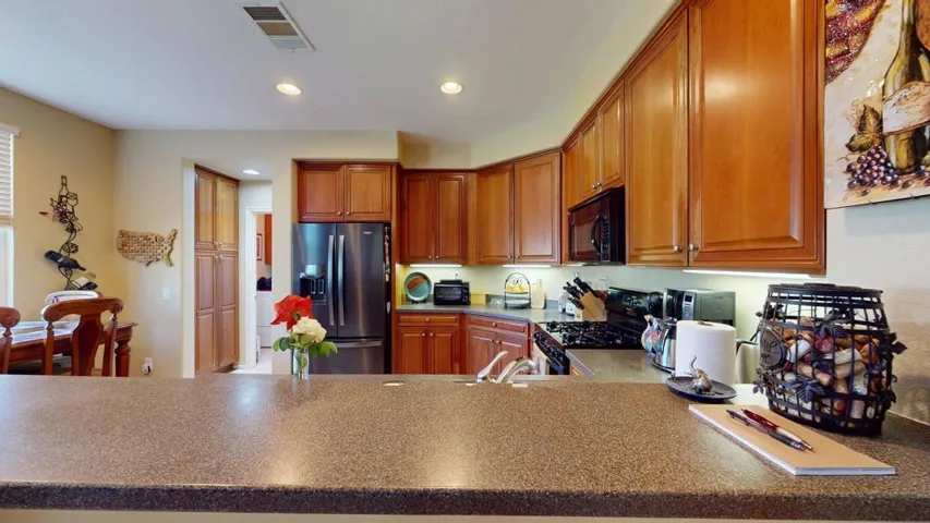 37771-Castleford-St-Indio-CA-92203-02262