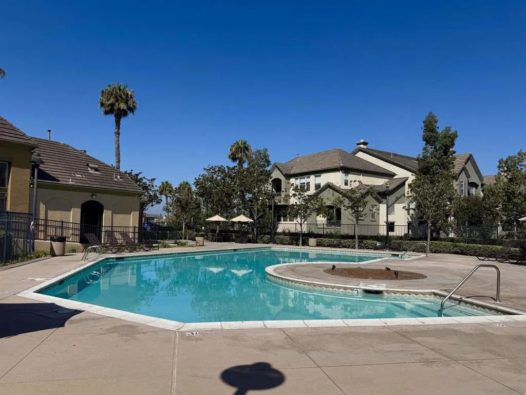 Swimming Pool/Hot Tub/Sauna