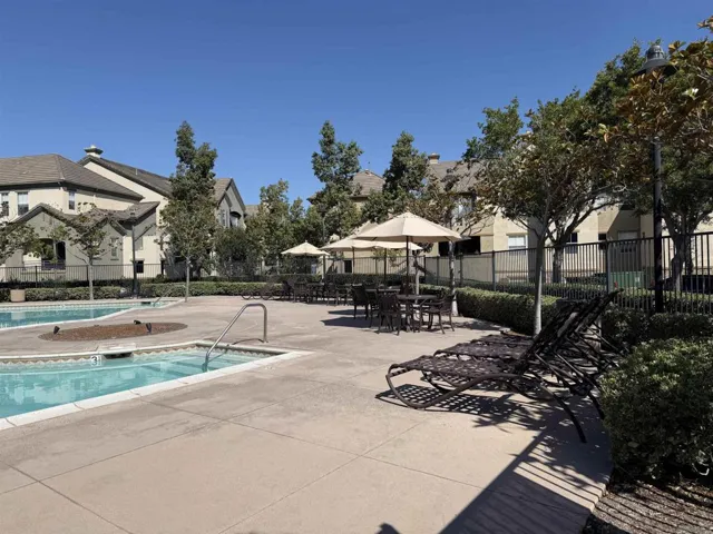 Swimming Pool/Hot Tub/Sauna