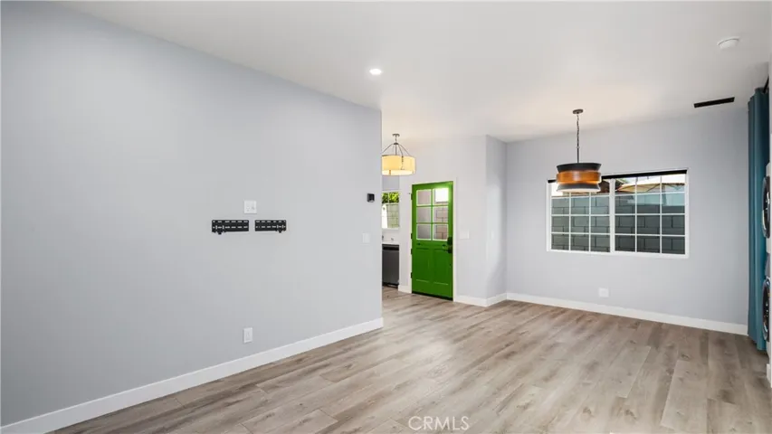 727 B E Myrtle Avenue, Glendora, California 91741