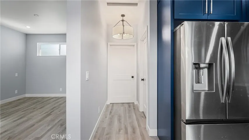 727 B E Myrtle Avenue, Glendora, California 91741