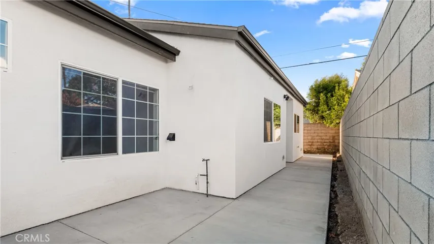 727 B E Myrtle Avenue, Glendora, California 91741