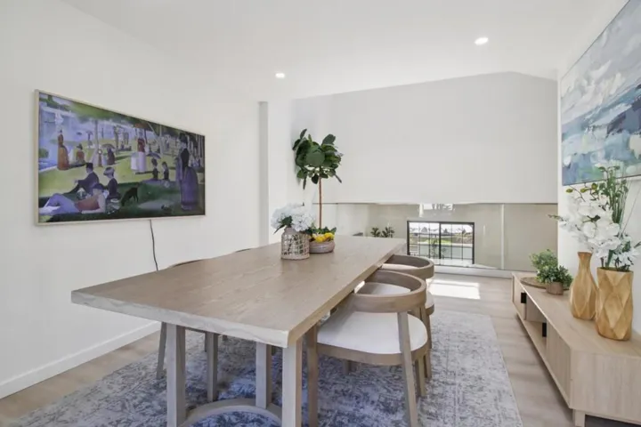 767 Loma Verde B, Palo Alto, California 94303