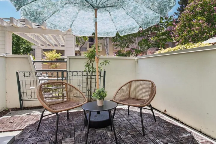 767 Loma Verde B, Palo Alto, California 94303