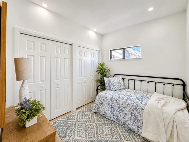 767 Loma Verde B, Palo Alto, California 94303