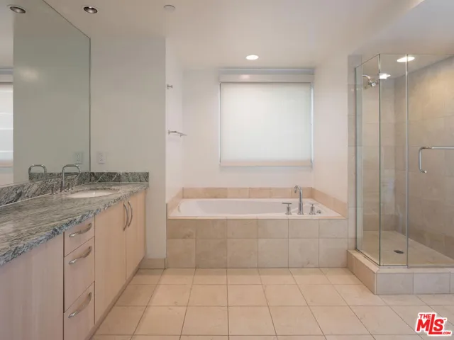 13650 Marina Pointe Drive 905, Marina Del Rey, California 90292