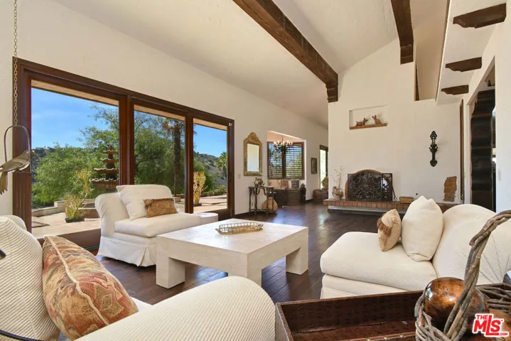 24926 Jim Bridger Road, Hidden Hills, California 91302