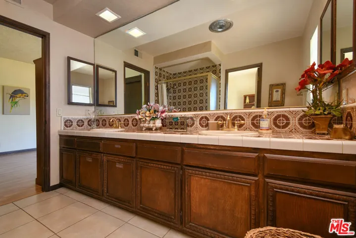 24926 Jim Bridger Road, Hidden Hills, California 91302