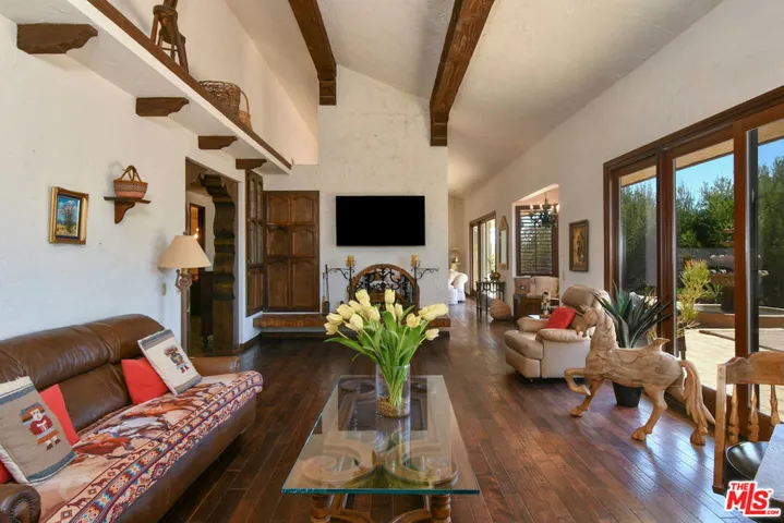 24926 Jim Bridger Road, Hidden Hills, California 91302