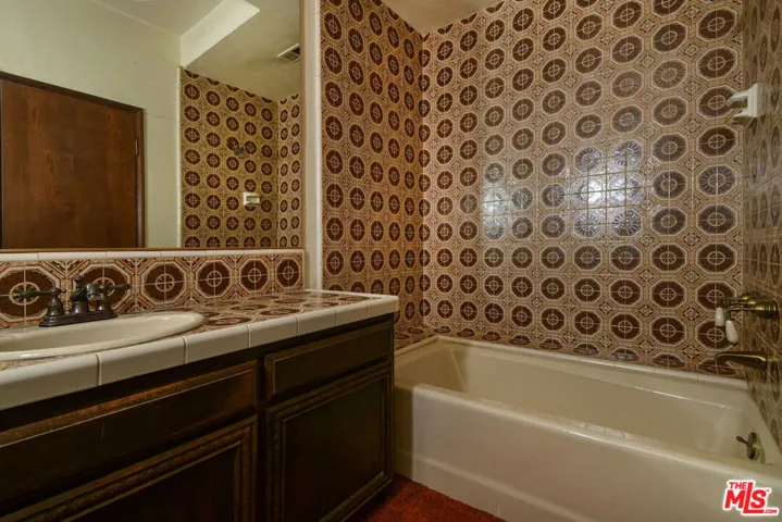 24926 Jim Bridger Road, Hidden Hills, California 91302