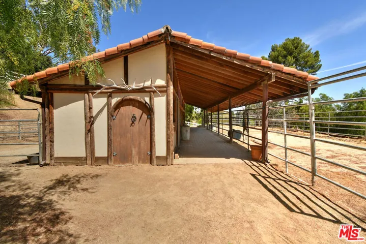 24926 Jim Bridger Road, Hidden Hills, California 91302