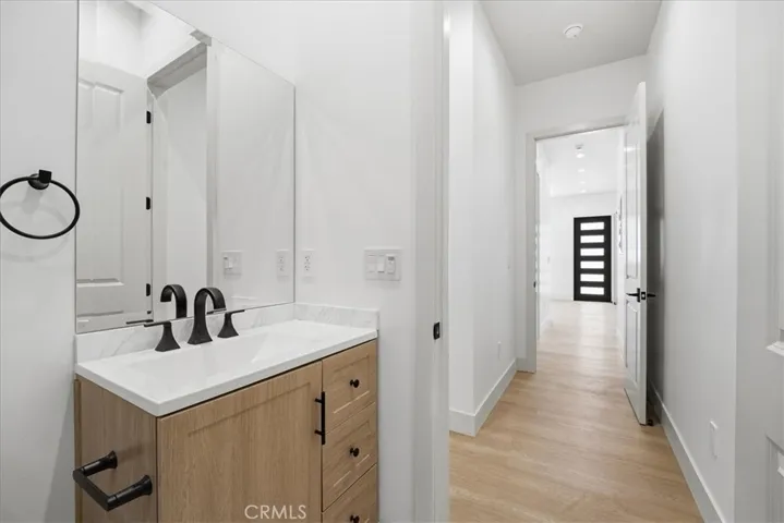14902 Hubbard, Sylmar, California 91342