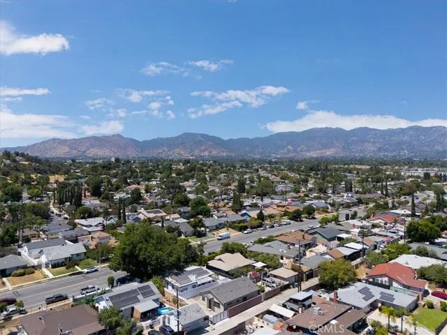 14902 Hubbard, Sylmar, California 91342