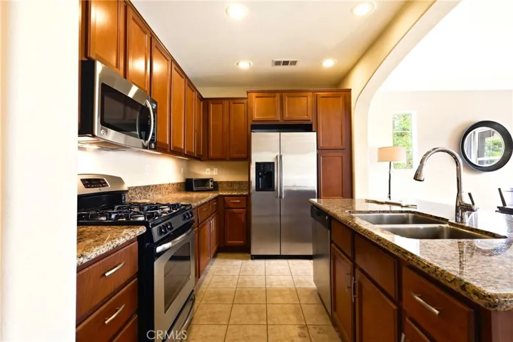 4317 Junction 103, Corona, California 92883