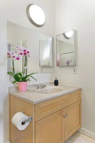 512 Martha Street 207, San Jose, California 95112