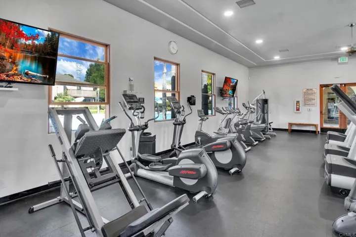 1397 Caminito Veranza 1, Chula Vista, California 91915