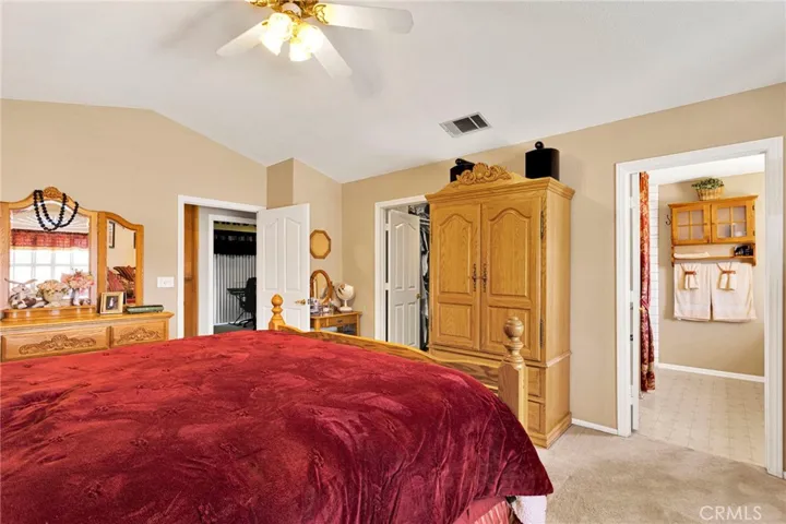 15186 Little Bow Lane, Helendale, California 92342