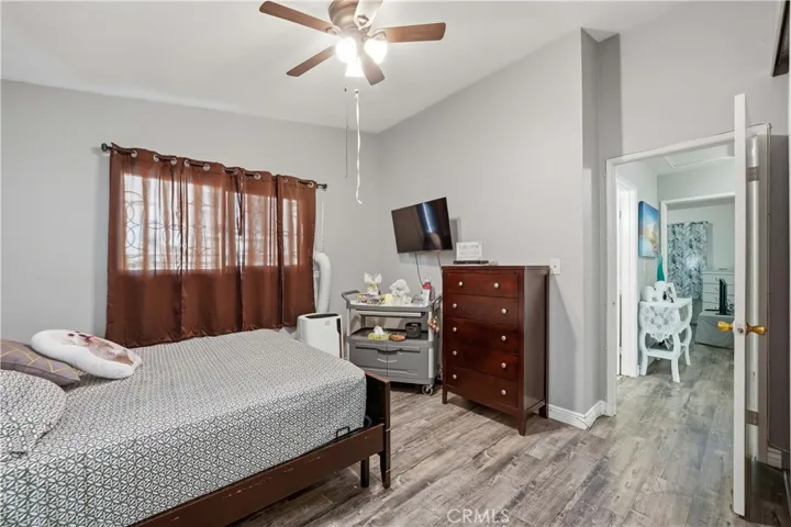 1519 E 41st, Los Angeles, California 90011