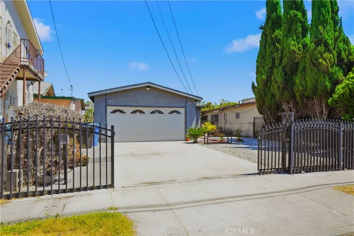 1519 E 41st, Los Angeles, California 90011