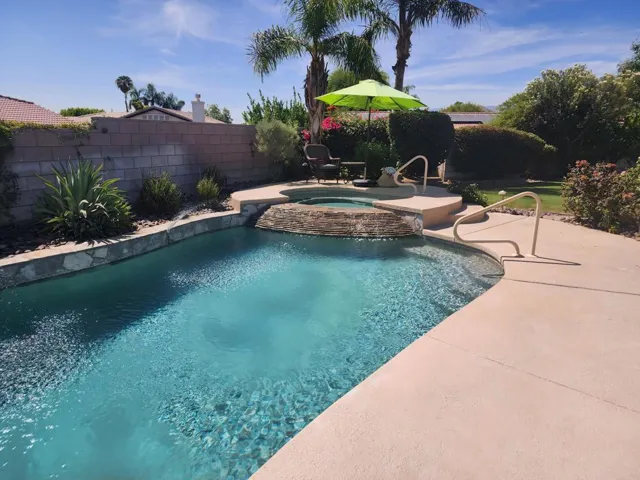 Pool Spa