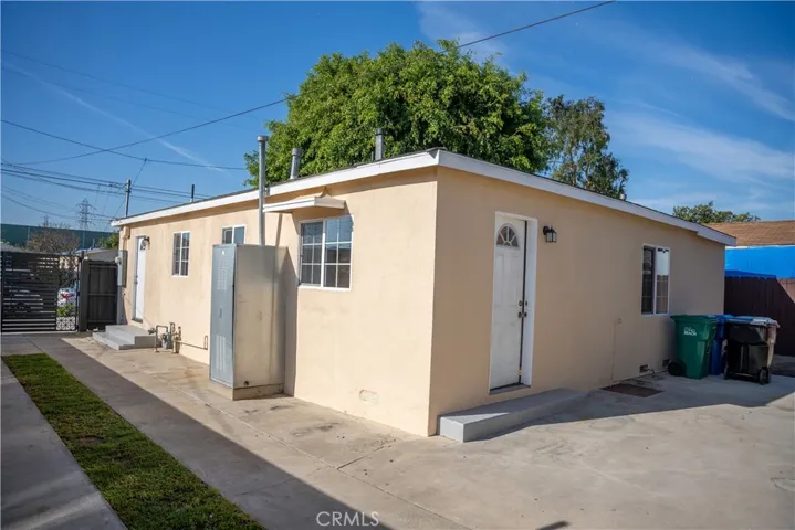 2143 W Arlington, Long Beach, California 90810