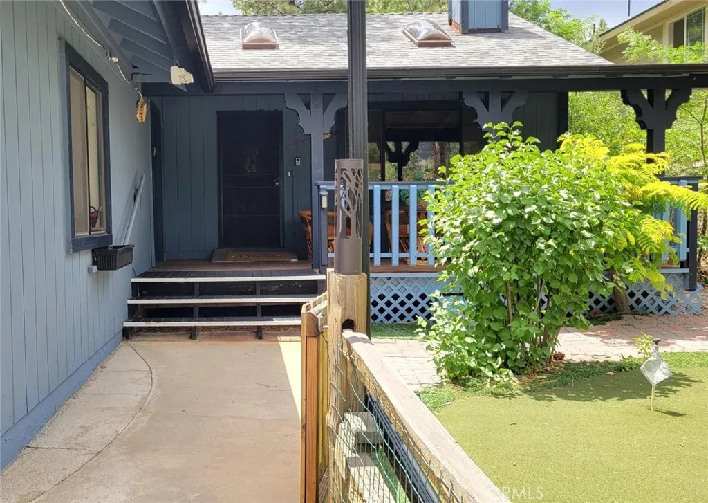 620 Elysian Boulevard, Big Bear City, California 92314 — photo 5
