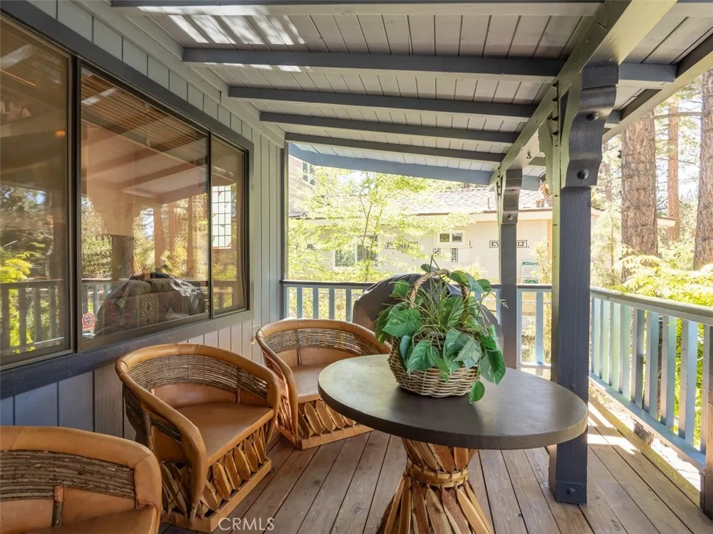620 Elysian Boulevard, Big Bear City, California 92314 — photo 4