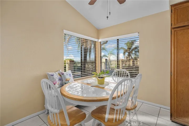 16584 Creekside, Riverside, California 92503