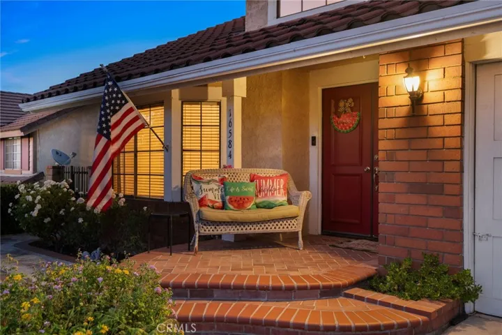 16584 Creekside, Riverside, California 92503
