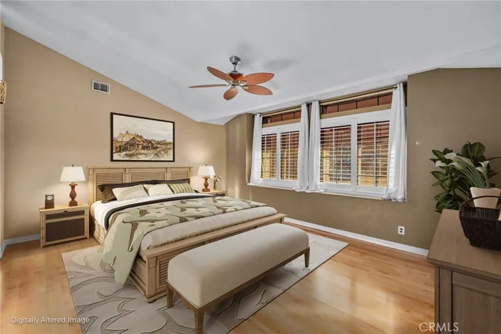 This room/image has been virtually staged