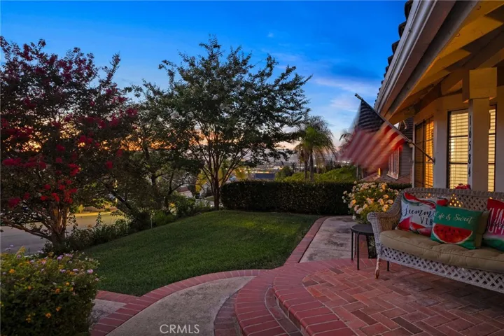16584 Creekside, Riverside, California 92503
