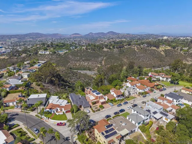 4408 Braeburn Rd, San Diego, California 92116