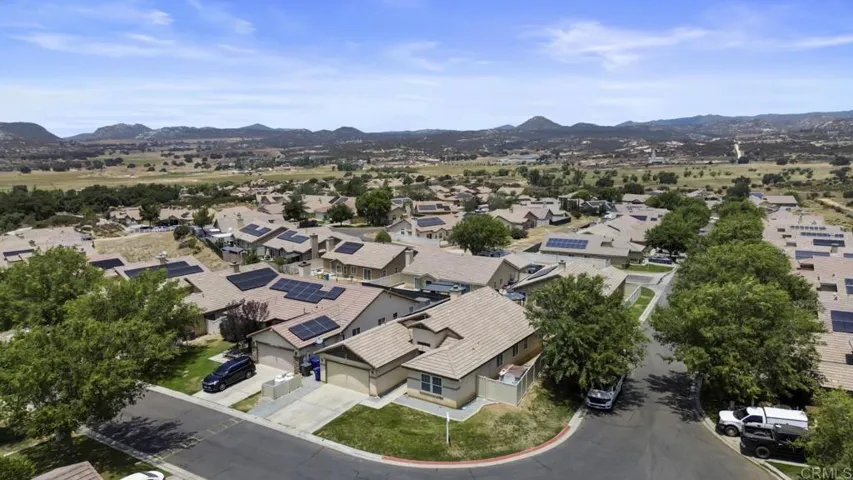 32435 Evening Primrose Trail, Campo, California 91906