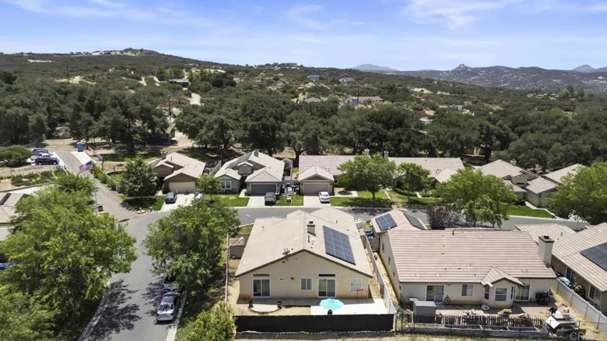 32435 Evening Primrose Trail, Campo, California 91906