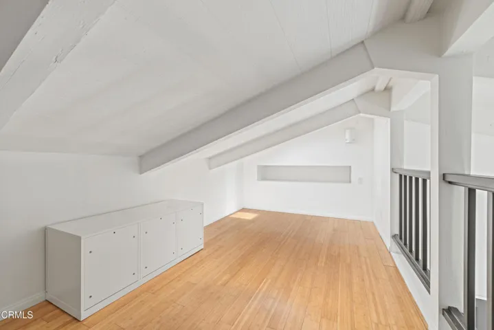 976 Miramonte #4 Web-24