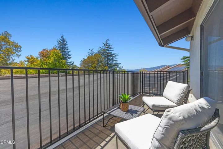 976 Miramonte #4 Web-25