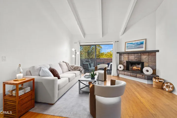 976 Miramonte #4 Web-29