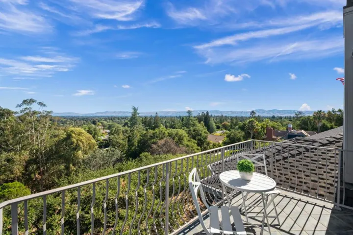 15217 Sobey Road, Saratoga, California 95070