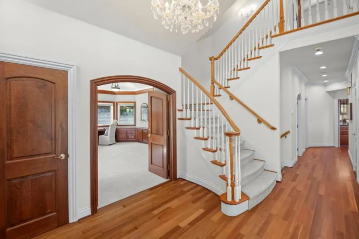 15217 Sobey Road, Saratoga, California 95070