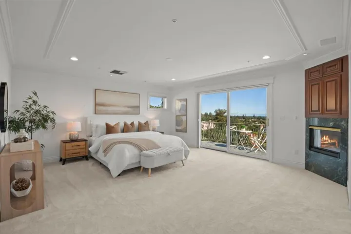 15217 Sobey Road, Saratoga, California 95070