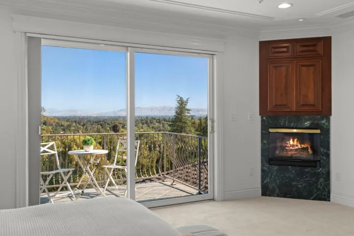 15217 Sobey Road, Saratoga, California 95070