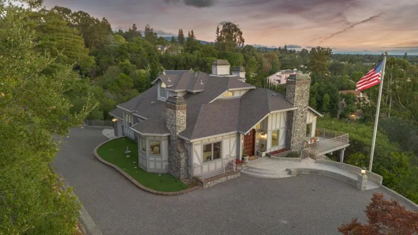 15217 Sobey Road, Saratoga, California 95070