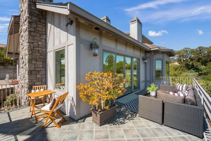 15217 Sobey Road, Saratoga, California 95070